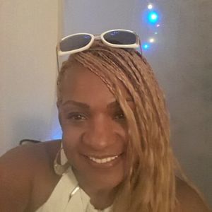 Meet your Posher, Rita